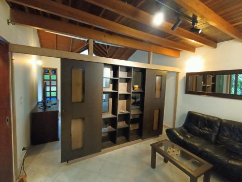 Loft campestre con terraza en el Poblado apt 113, Medellín (Foto 6)
