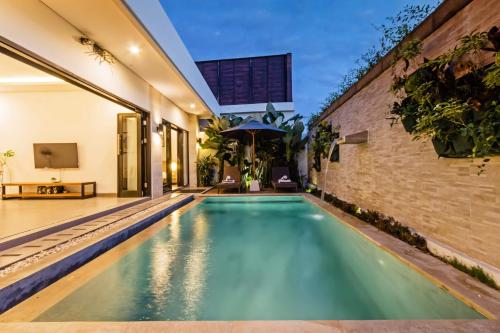 Villa Paddies - Charming 2 BR Canggu with Aircon Living High Speed Wi-Fi, Canggu (foto 9)