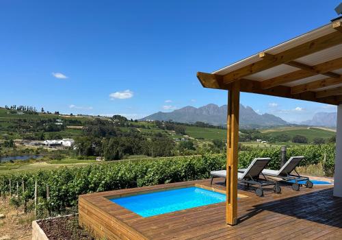 The Log Cabin in סטלנבוש