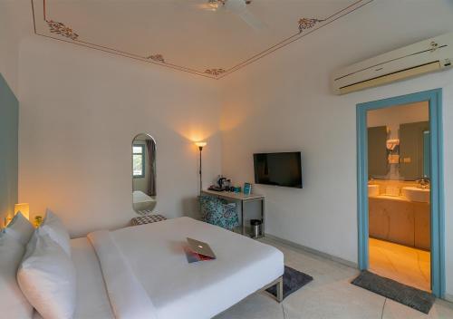 room detail thumbnail 0