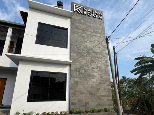 Kaira Room Guest House Syariah Redpartner