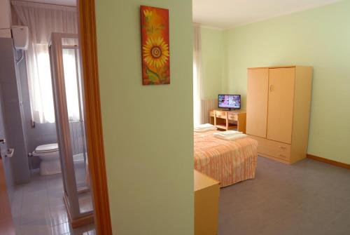 Duša, Hotel Del Duca in Montedinove