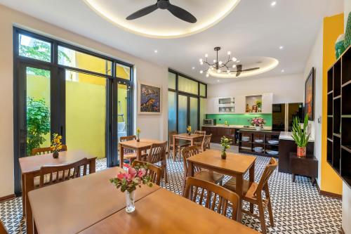 Restaurant, Villa Soleil Hoi An in Son Phong