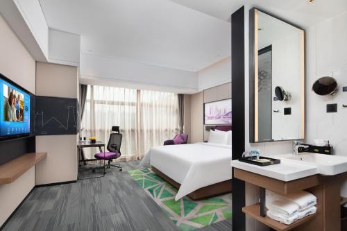 Hampton by Hilton Shenzhen Baoan Stadium