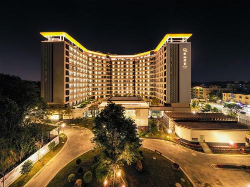 Exterior view of QILING HOTEL