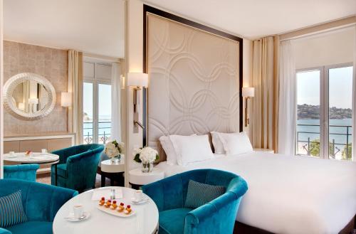 Chambre Double Supérieure - Vue sur Mer - Accès Gratuit au Spa