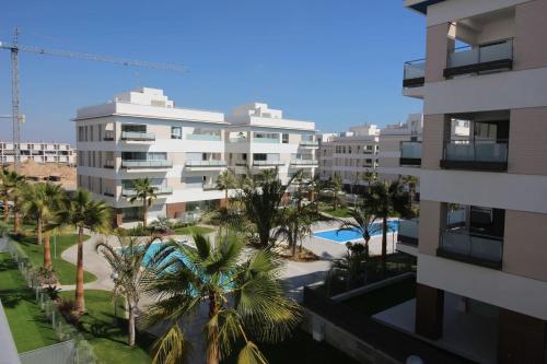 Apartment with Pool View  image 5