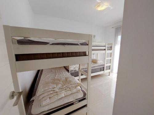 Three-Bedroom Villa image 2
