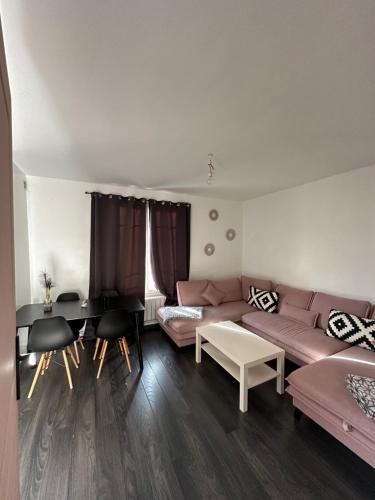 B&B Neuilly-sur-Marne - Massi'z - Bed and Breakfast Neuilly-sur-Marne