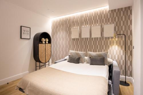 Edmond Vibes Puerta del Sol Suites