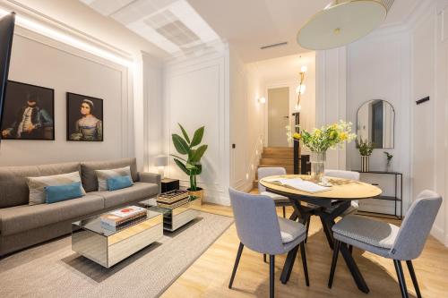 Edmond Vibes Puerta del Sol Suites Room Type - Two-Bedroom Apartment