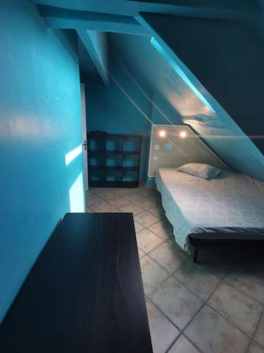 Appartement cozy avec mezzanine in Chateau-Landon