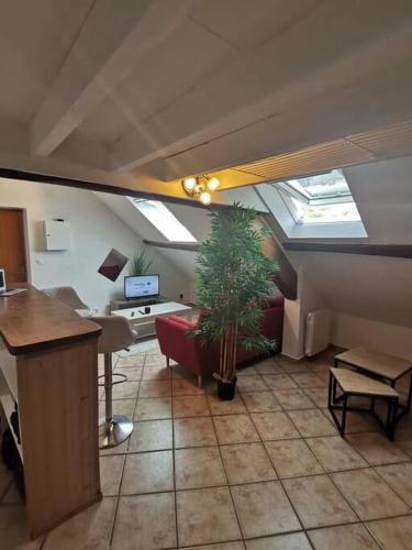 Appartement cozy avec mezzanine in Chateau-Landon