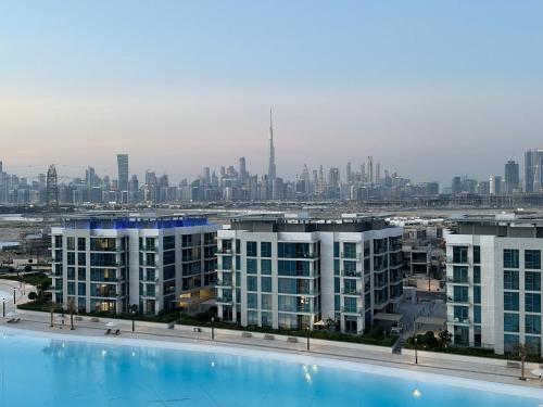 Oraya - Skyline Serenity at 1BR in District One, Dubái
