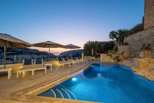 Viewpoint Boutique Living - image 12
