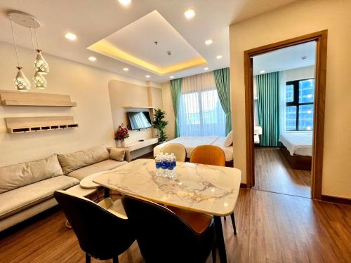 FLC SEA TOWER QUY NHON 44 Võ Thi Yến ban cong view bien - 편의 시설/서비스
