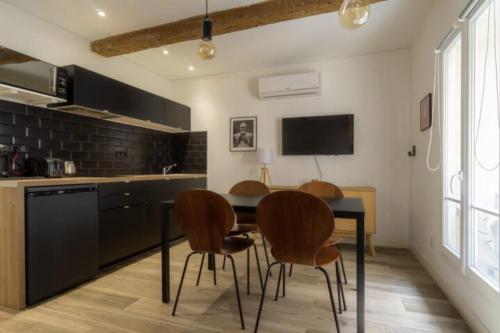 1BRE - Splendide appartement Vieux-Port, Marseille (photo 9)