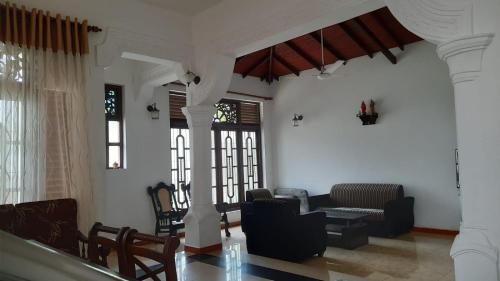 Party Allowed luxury 4 roomed Furnished house in Jaela