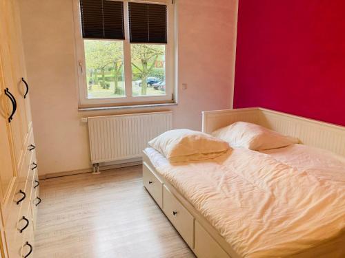 Ganzes Haus mit 3 Zimmern an der Messe Hannover - inclusive Parking - Entire House at Hanover Fairground - Wifi - Homeoffice, Hannover (Foto 8)