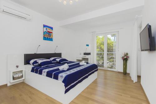 Apartment Royal - image 8