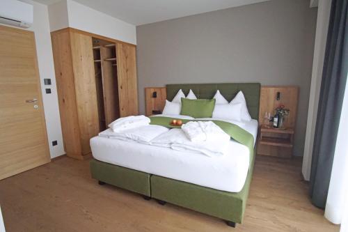 Book the Comfort Double Room with Balcony Comfort Double Room with Balcony