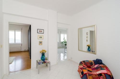 Apartment Rea - main image