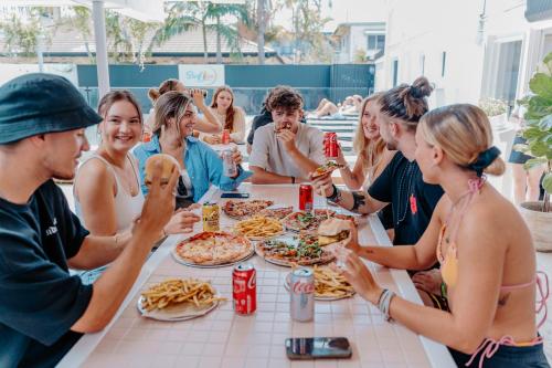 Surf Inn Boutique Hostel