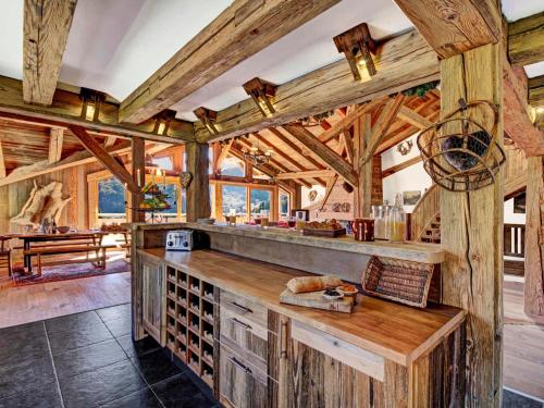 Chalet La Côte-d'Arbroz, 10 pièces, 14 personnes - FR-1-627-2