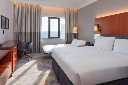 Hilton Belfast - image 12
