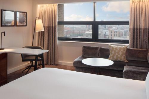 Hilton Belfast hotel Room Type - Executive King Room - Lounge Access