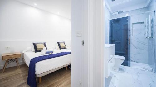 Three-Bedroom Apartment image 9