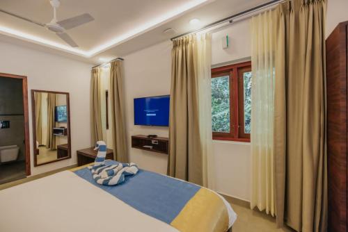 Premium Deluxe room with Common Pool  image 7