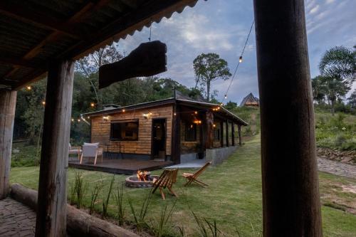 Cabana com Ofurô e Cinema a 6km do Centro