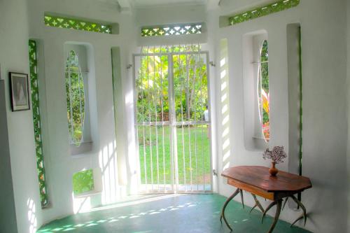 Brenly B Bungalow