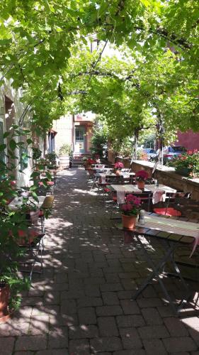餐廳, Wein-und Gasthof Zipf in 米爾滕貝格