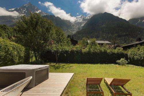 Chalet Béchar - 8pax rénové - Garden - Sauna - Jacuzzi - Vue sur la chaîne du Mont-Blanc - Les Houches