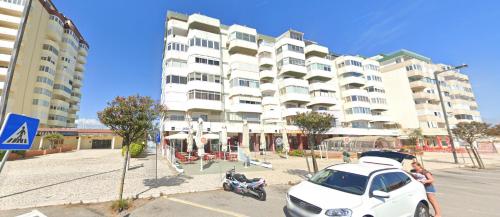 Panoramic Beach View Apartment (T2) in Caparica Panoramic Beach View Apartment (T2) in Caparica