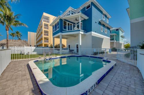 261 Key West Court - Beachside Luxury Island Home with Pool - image 5