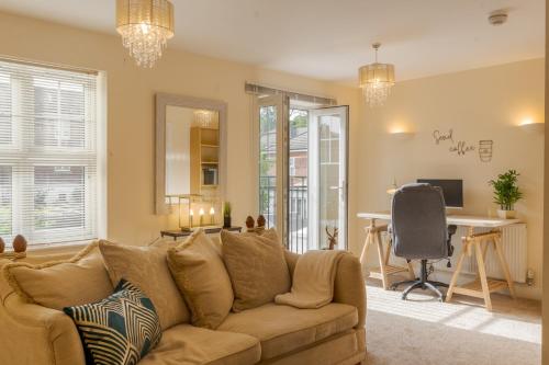 North West London near warner bros studio Modern huge house 5bed 4bath WD17 with free parking (9 occupancy)