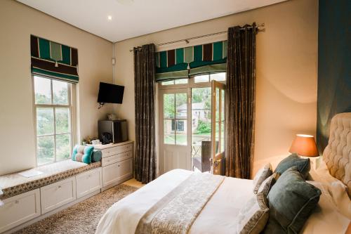 Marshden Estate Room Type - Suite with Balcony