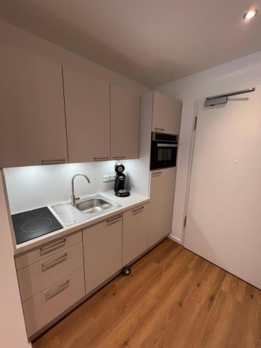 Konyha, Bhome Serviced Apartments in Erharting