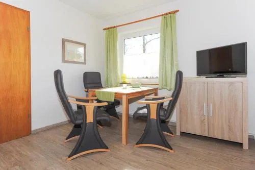 Ferienwohnungen im Haus Heeren in Bensersiel, Deutschland
