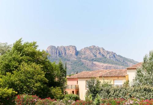 B&B Hôtel Fréjus Roquebrune-sur-Argens - main image
