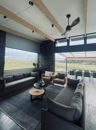 The Villa at 40 Acres - Self-Catering Luxury Farmhouse on 16 hectares, Magaliesburg (foto 3)
