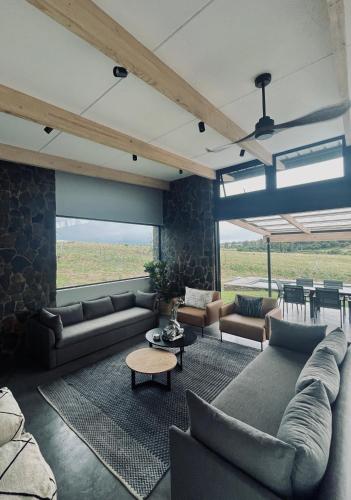 The Villa at 40 Acres - Self-Catering Luxury Farmhouse on 16 hectares, Magaliesburg (foto 6)