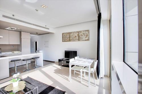 New Stylish 1 BD in West Avenue Marina, Dubaj (fotografie 10)