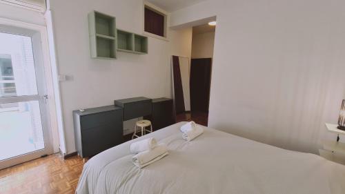STAY Antique Apartment - image 5