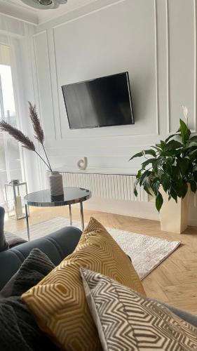Apartamenty Kielce- Apartament Zacisze -Komfort przy Baseny Tropikalne, faktura, parking, centrum