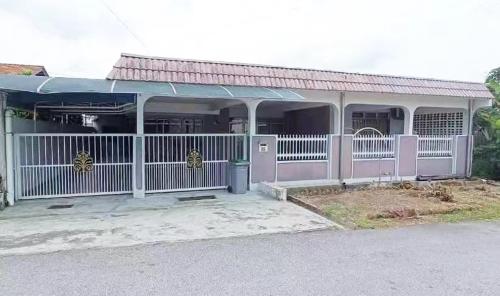 AB&B Suite Homestay BATU PHAT