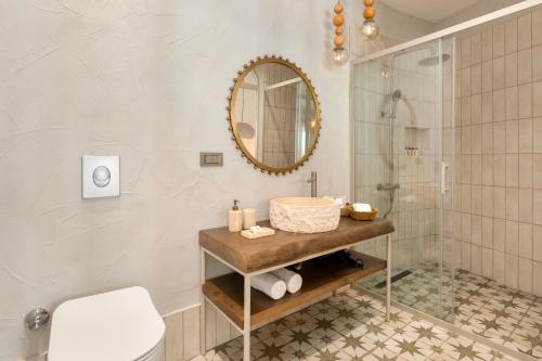Suite Room with Bathtub  image 10